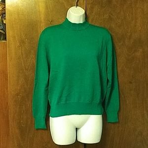 RENA ROWEN EMERALD GREEN SEMI TURTLE NECK SWEATER